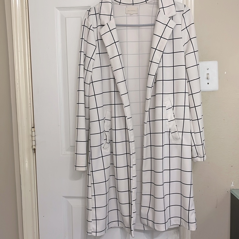 White and black business jacket (M)